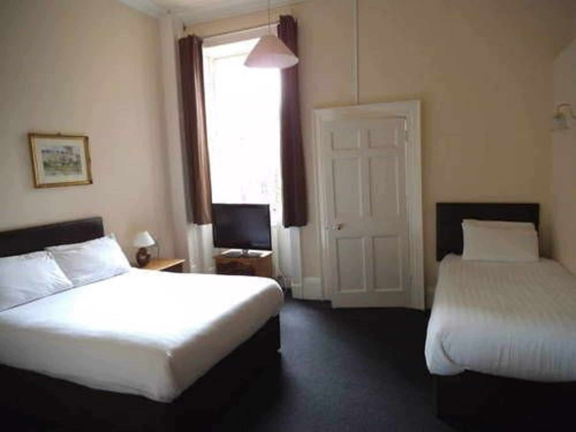 Parade Park Accommodation باث المظهر الخارجي الصورة
